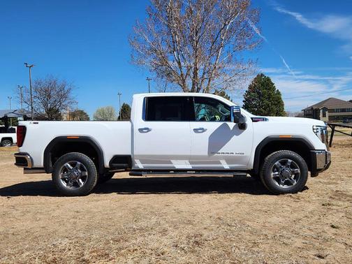 2026 GMC Sierra 2500 SLT