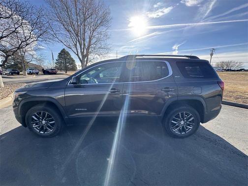 2019 GMC Acadia SLT-1