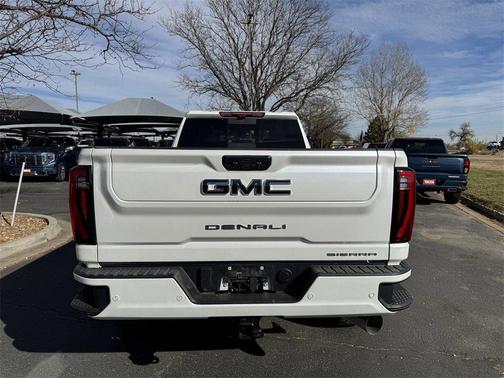 2025 GMC Sierra 3500 Denali