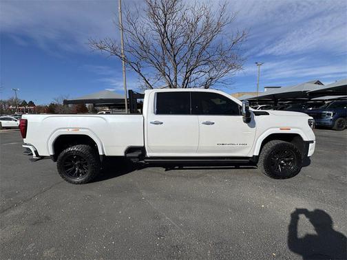 2025 GMC Sierra 3500 Denali