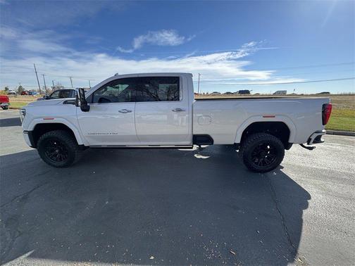 2025 GMC Sierra 3500 Denali
