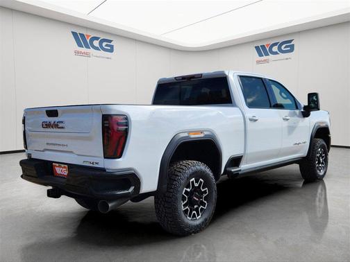 2026 GMC Sierra 2500 AT4