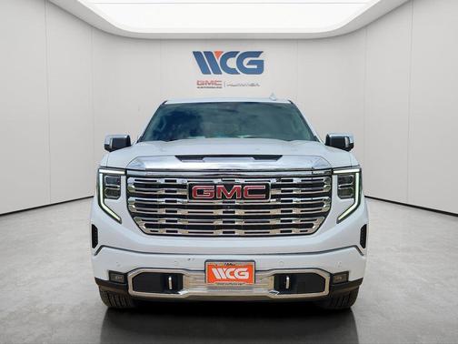 White 2023 GMC Sierra 1500 Denali