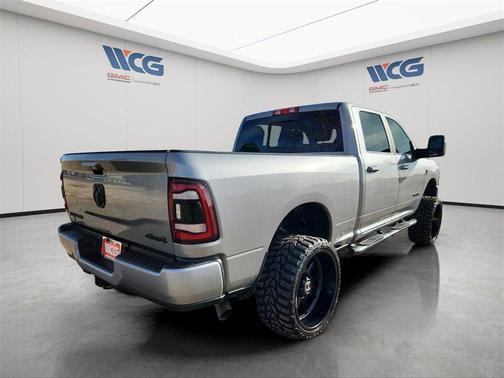 2023 RAM 2500 Laramie Crew Cab 4x4 6'4' Box