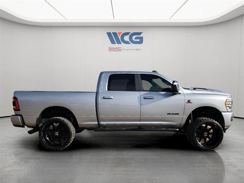2023 RAM 2500 Laramie Crew Cab 4x4 6'4' Box