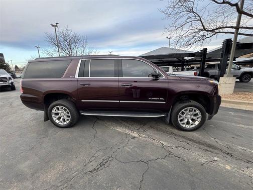 2017 GMC Yukon XL SLT