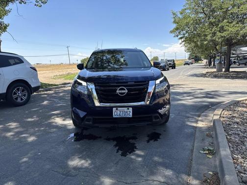 Blue 2024 Nissan Pathfinder SV 4WD