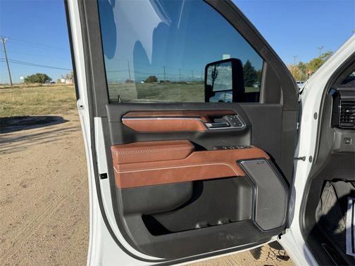 2025 GMC Sierra 3500 Denali