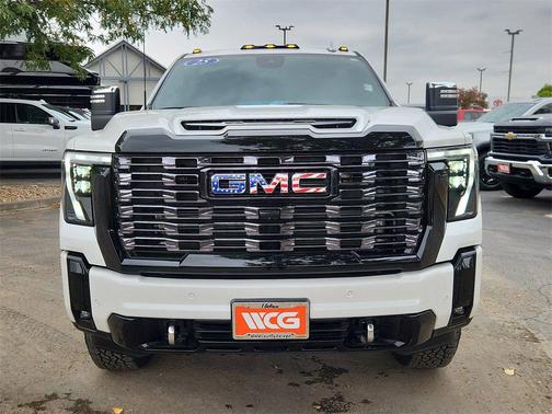 2025 GMC Sierra 3500 Denali