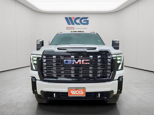 2025 GMC Sierra 3500 Denali