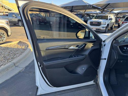 2022 Buick Envision FWD Preferred