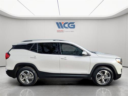 2021 GMC Terrain SLT
