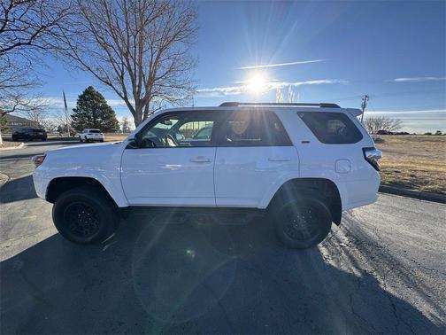 2024 Toyota 4Runner SR5 Premium