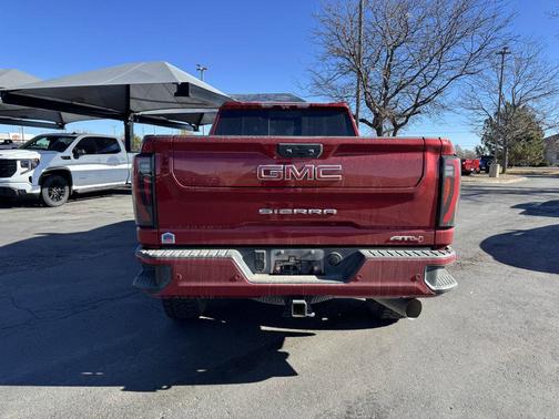 2024 GMC Sierra 2500 AT4
