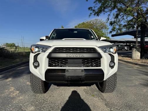2022 Toyota 4Runner TRD Off Road