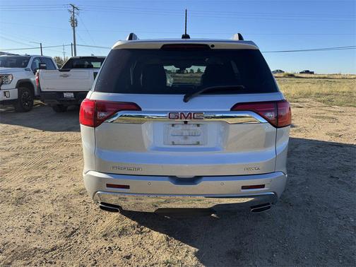 2017 GMC Acadia Denali