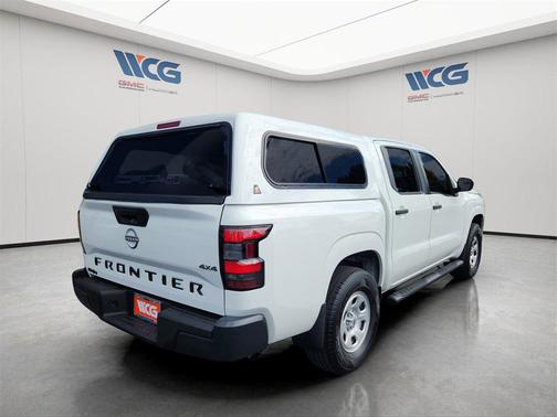 2024 Nissan Frontier S
