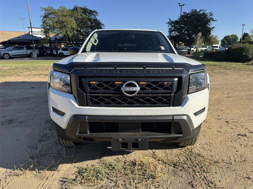2024 Nissan Frontier S