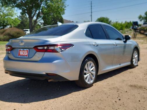 White 2022 Toyota Camry LE