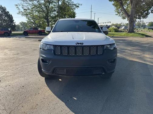 2021 Jeep Grand Cherokee Laredo