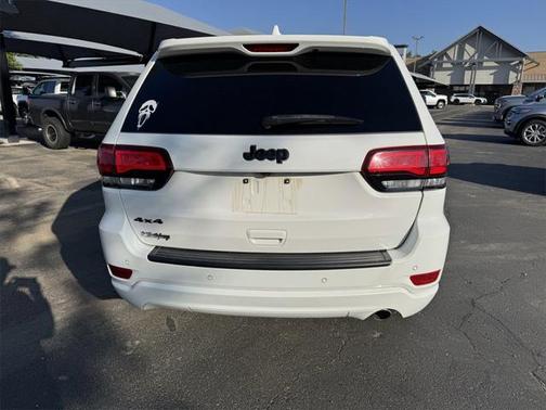2021 Jeep Grand Cherokee Laredo