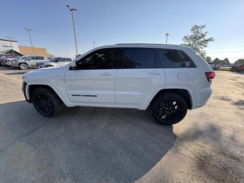 2021 Jeep Grand Cherokee Laredo