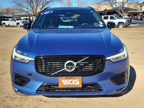 2021 Volvo XC60 Recharge Plug-In Hybrid T8 R-Design