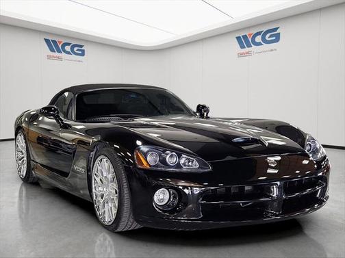 2003 Dodge Viper SRT10