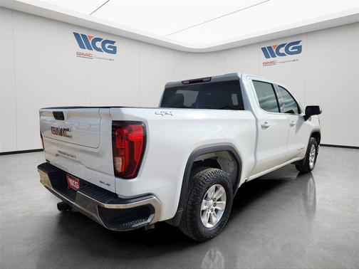 2023 GMC Sierra 1500 SLE