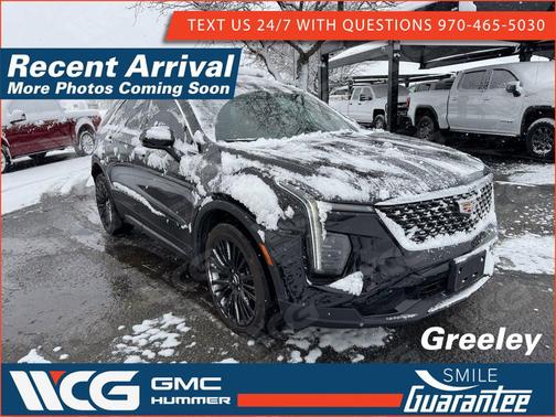 2024 Cadillac XT4 Premium Luxury