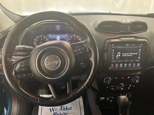 Photo 5 of 37 of 2019 Jeep Renegade Altitude