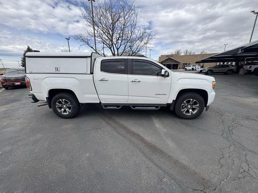 White 2016 GMC Canyon SLT