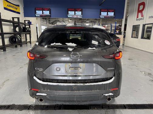 2023 Mazda CX-5 2.5 S Preferred Package