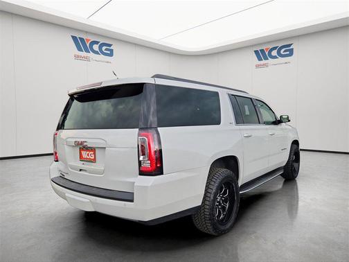 2017 GMC Yukon XL SLT