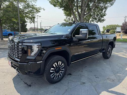 Black 2025 GMC Sierra 2500 Denali Ultimate