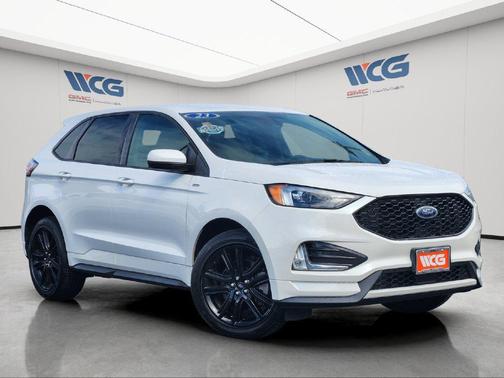 White 2023 Ford Edge ST Line