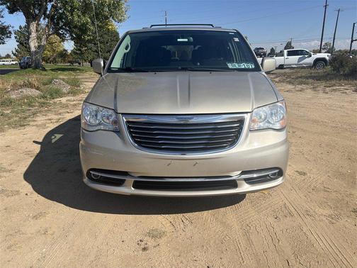 2014 Chrysler Town & Country Touring