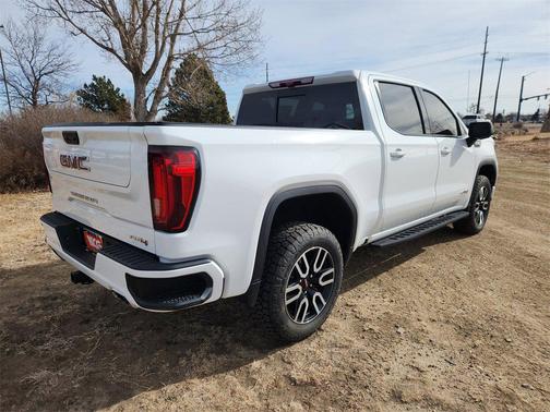 2022 GMC Sierra 1500 AT4