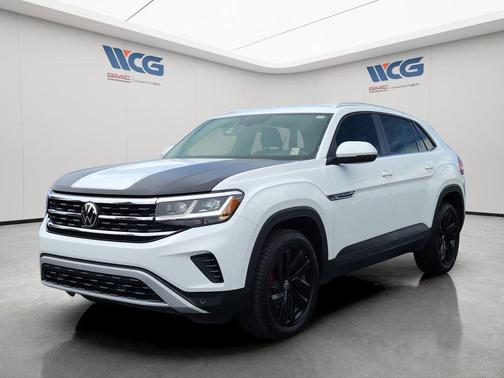White 2023 Volkswagen Atlas Cross Sport 2.0T SE w/Technology 4MOTION