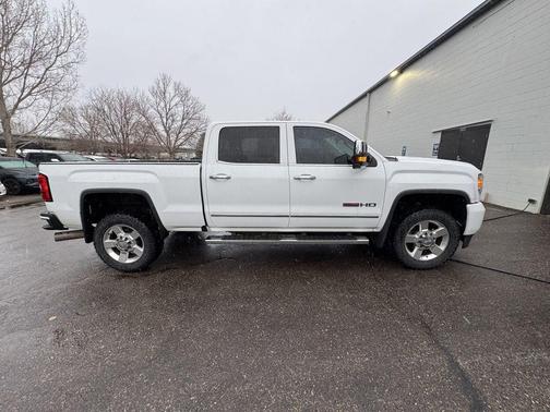 2016 GMC Sierra 2500 SLT