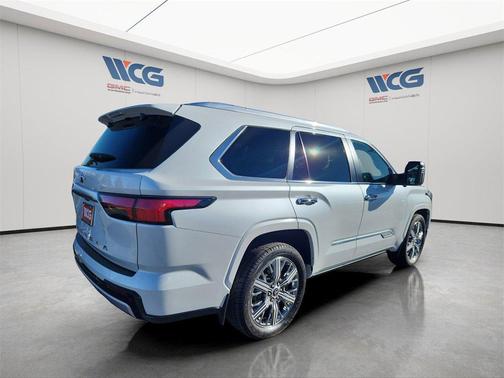 2024 Toyota Sequoia Capstone