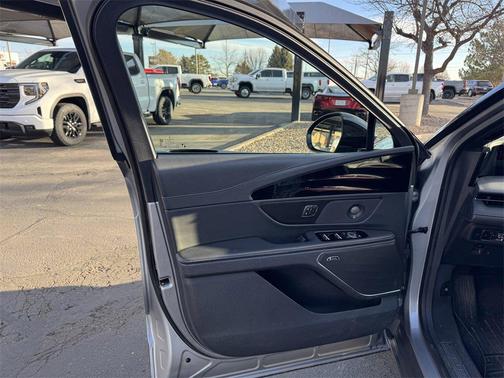 2024 Lincoln Nautilus Reserve