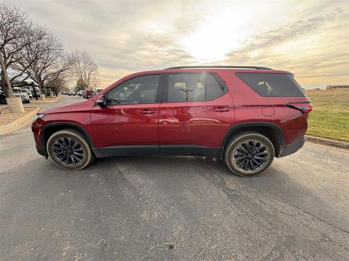 2022 Chevrolet Traverse RS