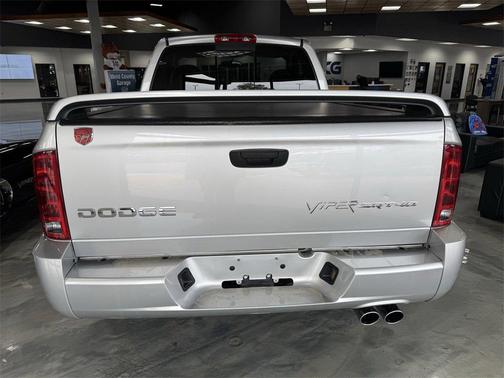 2004 Dodge Ram 1500 SRT-10
