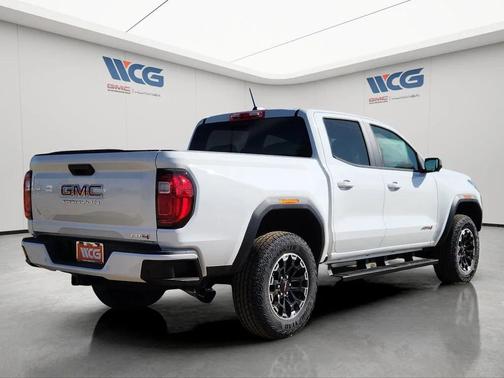 White 2026 GMC Canyon AT4