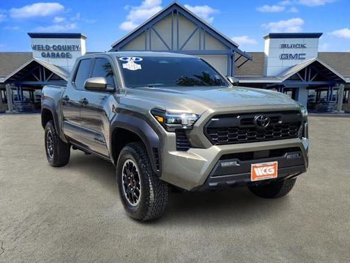 2025 Toyota Tacoma SR