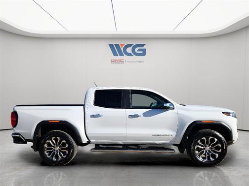 2024 GMC Canyon Denali