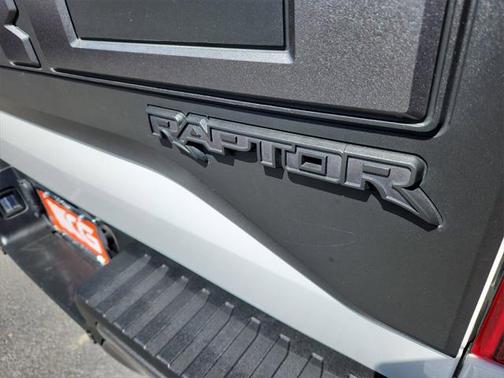 2020 Ford F-150 Raptor