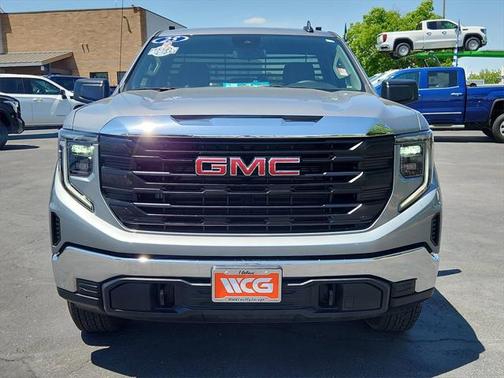 2025 GMC Sierra 1500 Pro