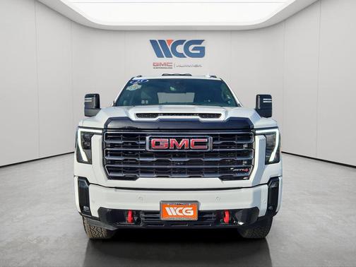 2025 GMC Sierra 2500 AT4